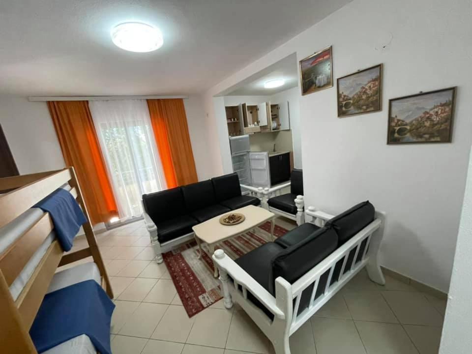 Velipojë Aparthotel Vila Tufi المظهر الخارجي الصورة