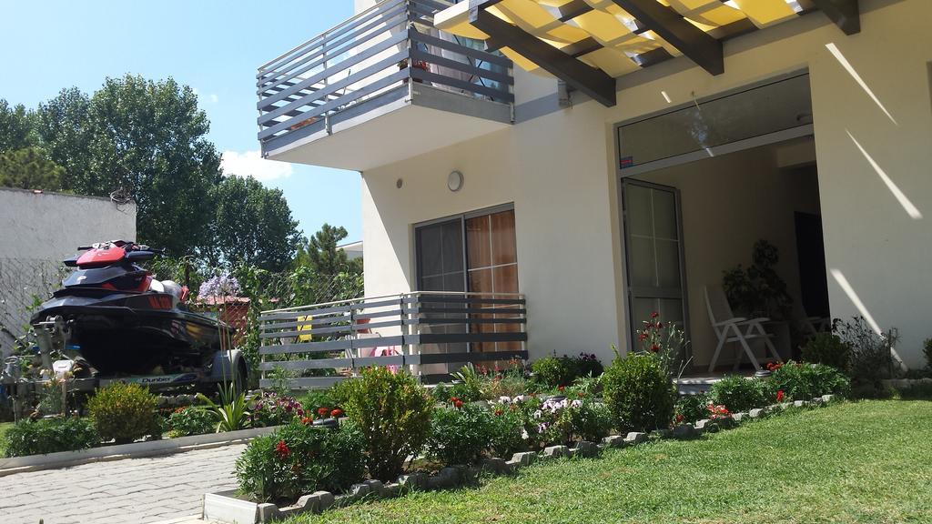 Velipojë Aparthotel Vila Tufi الغرفة الصورة