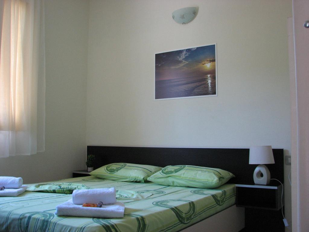 Velipojë Aparthotel Vila Tufi المظهر الخارجي الصورة
