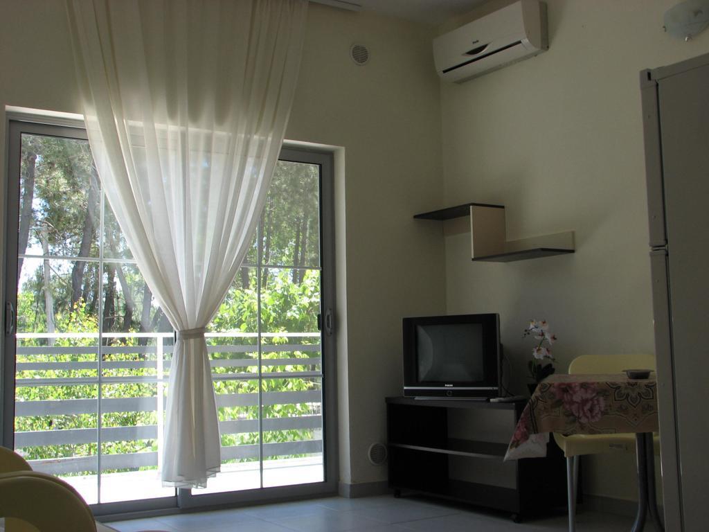 Velipojë Aparthotel Vila Tufi المظهر الخارجي الصورة